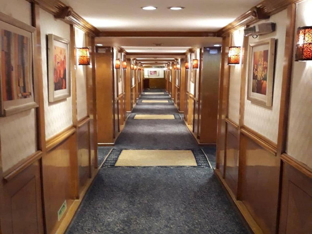 Luxor Luxury Nile Cruises - From Luxor 04 Nights - From Aswan 03 Nights Otel Dış mekan fotoğraf