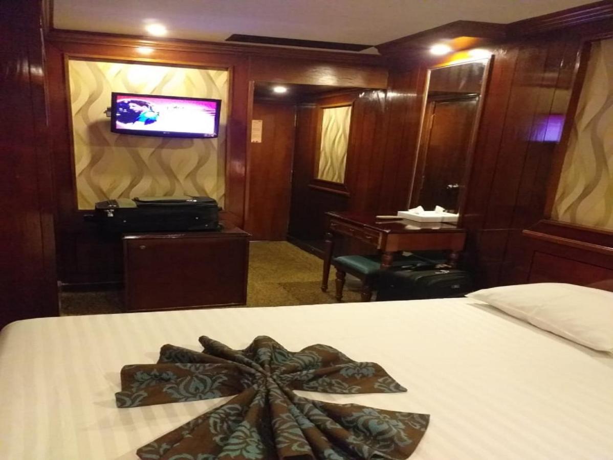 Luxor Luxury Nile Cruises - From Luxor 04 Nights - From Aswan 03 Nights Otel Dış mekan fotoğraf