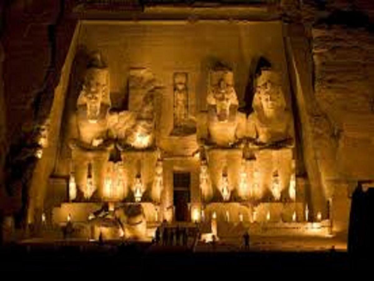 Luxor Luxury Nile Cruises - From Luxor 04 Nights - From Aswan 03 Nights Otel Dış mekan fotoğraf